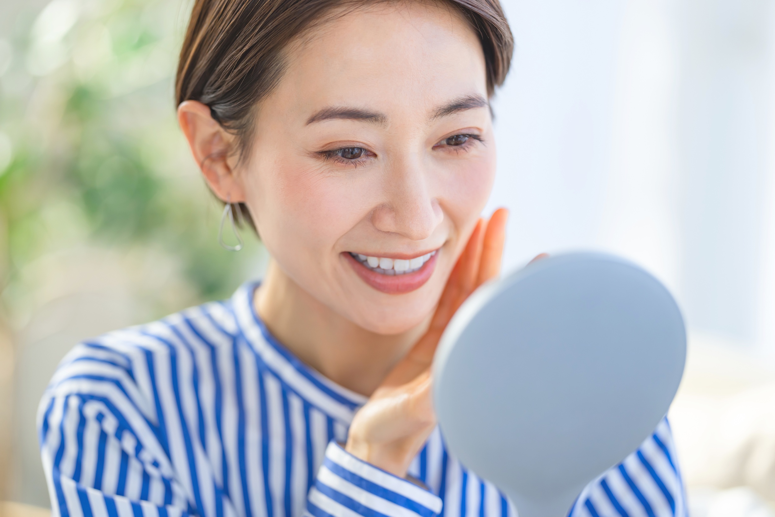 重度の出っ歯を矯正で治すには？原因別の見極め方と治療の選び方