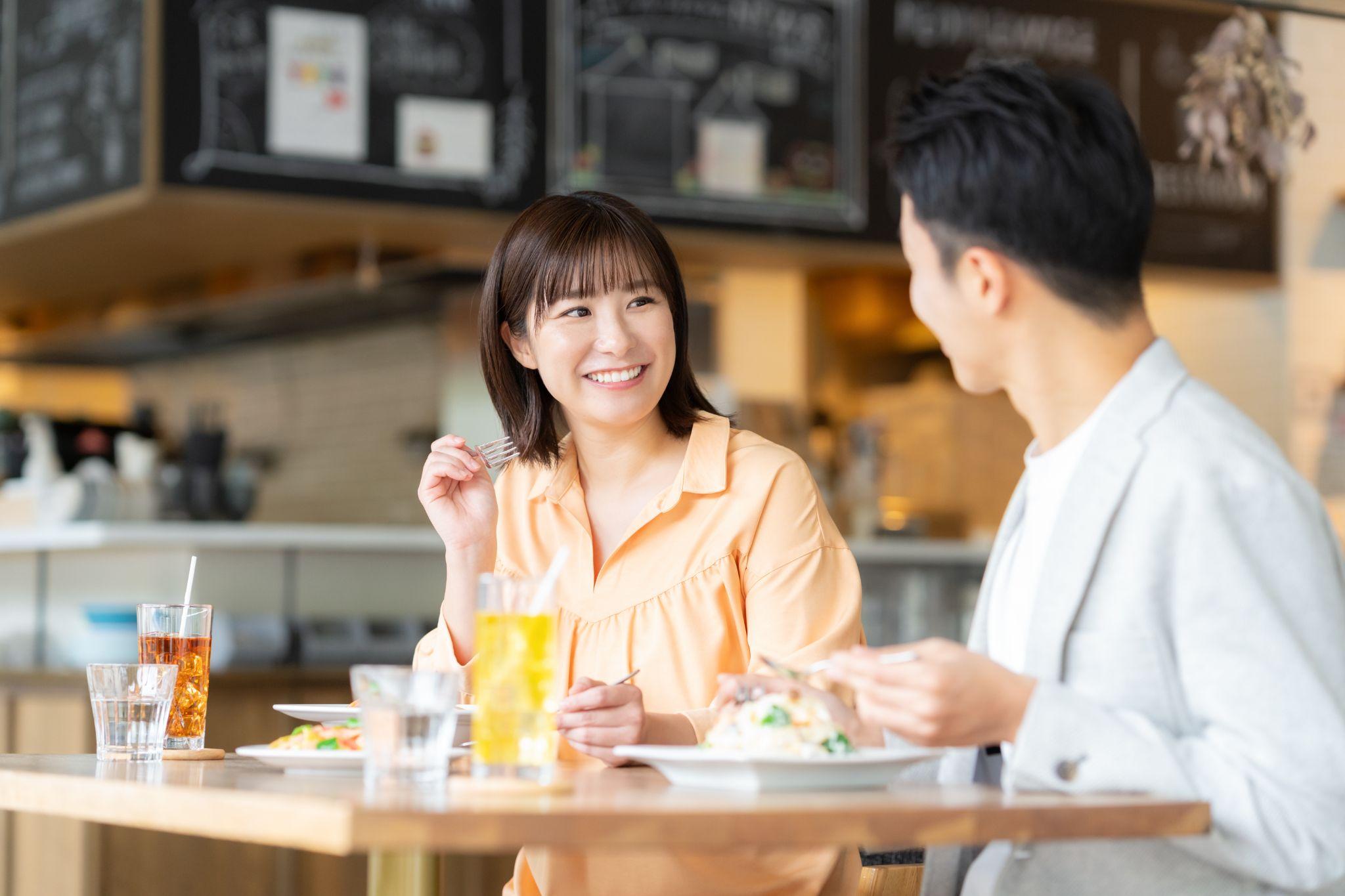 食事中・就寝中の矯正用ワックスの扱い方