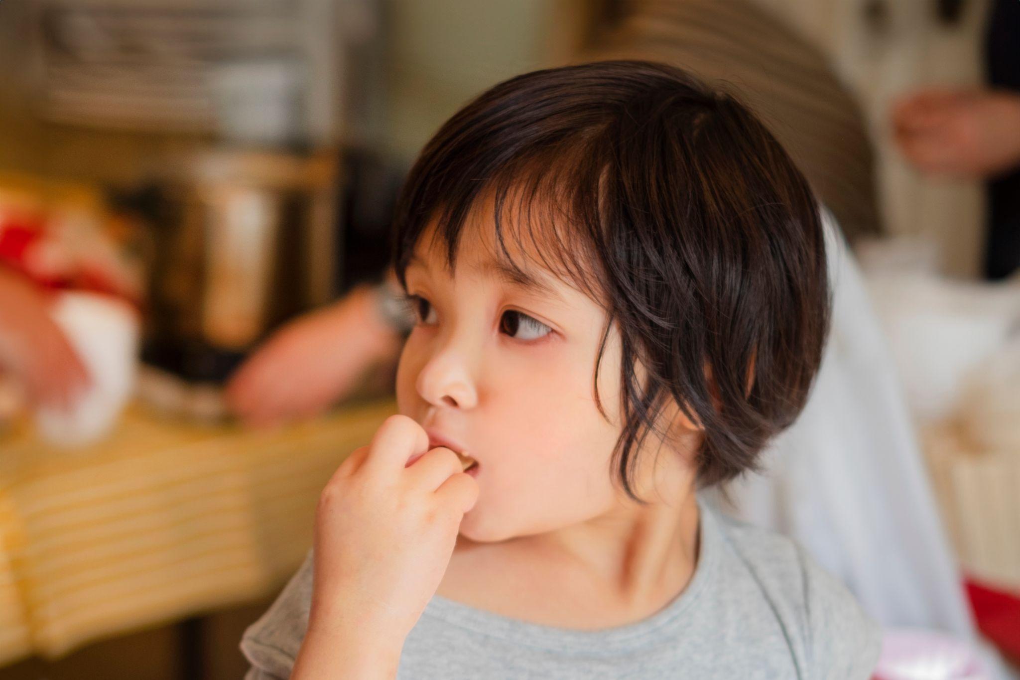 早めに矯正歯科を受診すべき前歯の状態
